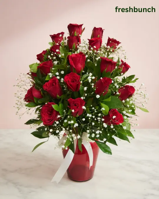 Premium Red Roses in Glass Vase