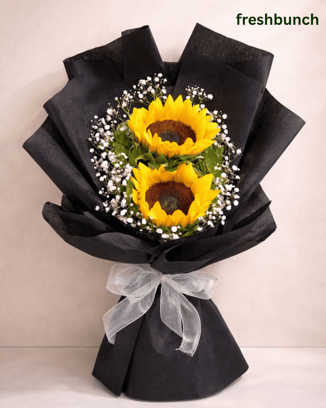 Radiant Sun & Midnight Noir Bouquet